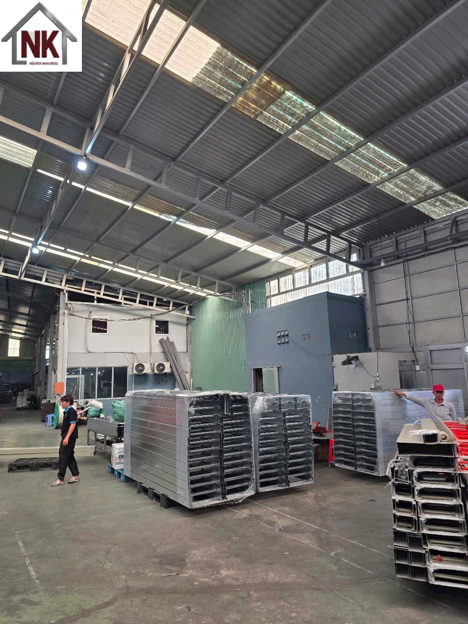 Giá Máng Cáp 300x100 Tại Bình Dương 2026